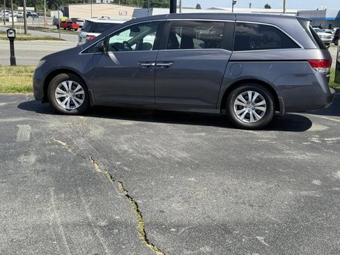 Used 2016 Honda Odyssey EX-L image 3