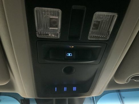 Used 2016 RAM 1500 Sport AWD/4WD image 39