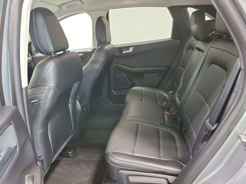 Used 2022 Ford Escape SEL image 32