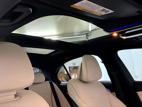 Used 2023 Mercedes-Benz C 300 4MATIC Sedan image 14