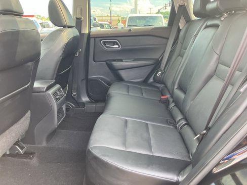 Used 2021 Nissan Rogue SV w/ Premium Package AWD/4WD image 26