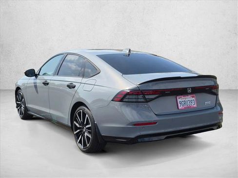 Used 2023 Honda Accord Touring image 8
