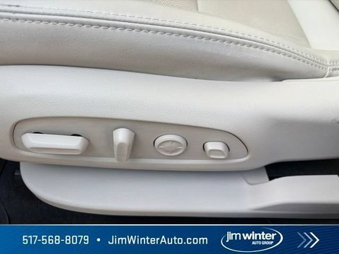 Certified 2023 Buick Enclave Premium AWD/4WD image 23