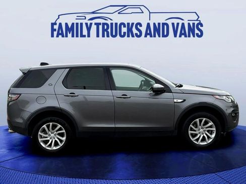 Used 2017 Land Rover Discovery Sport HSE image 6