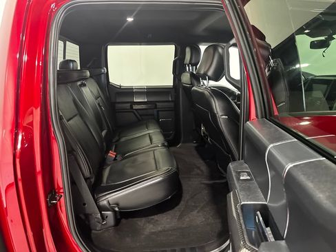 Used 2019 Ford F150 Lariat w/ Equipment Group 502A Luxury AWD/4WD image 24