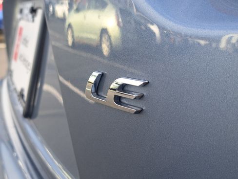 Certified 2023 Toyota Corolla LE image 6