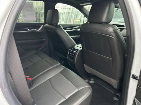 Used 2021 Cadillac XT5 Premium Luxury image 23