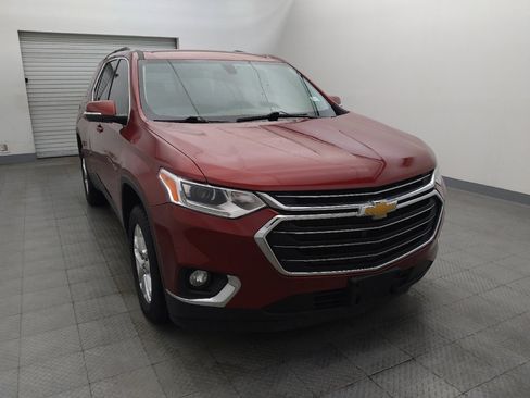 Used 2020 Chevrolet Traverse LT FWD image 14