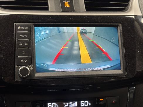 Used 2019 Nissan Sentra SR FWD image 16