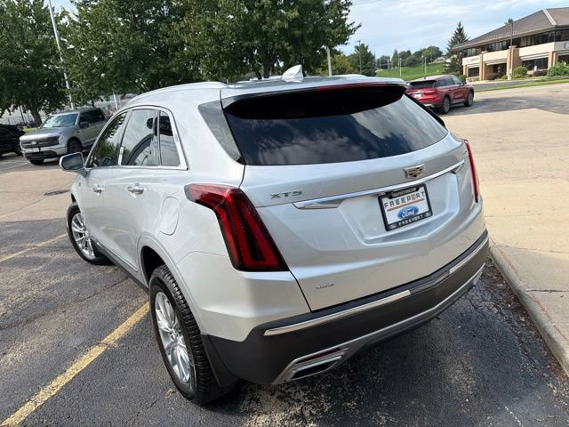 Used 2020 Cadillac XT5 Premium Luxury w/ LPO, Floor Liner Package AWD/4WD image 4