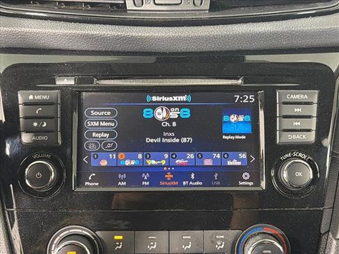 Used 2020 Nissan Rogue S FWD image 28