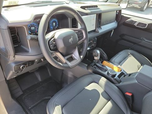New 2026 Ford Bronco Badlands AWD/4WD image 18