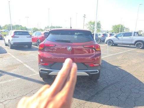 Used 2023 Buick Encore GX Preferred w/ Cold Weather Comfort Package AWD/4WD image 8