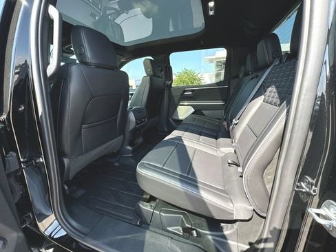 Used 2026 GMC Sierra EV Denali AWD/4WD image 21