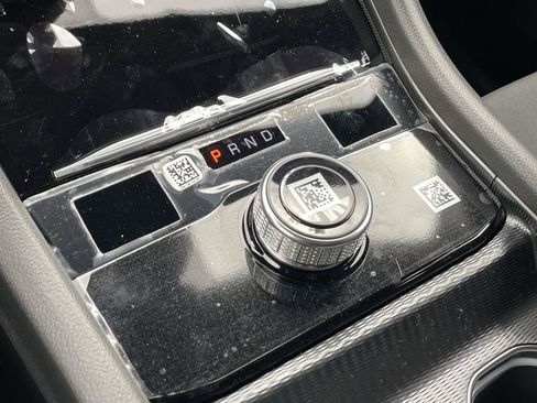 New 2025 Jeep Grand Cherokee L Laredo w/ Luxury Tech Group I image 39