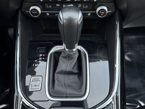 Used 2023 MAZDA CX-9 Touring Plus AWD/4WD image 18