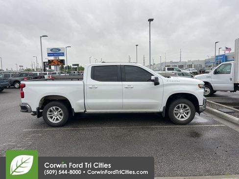 Used 2021 Chevrolet Silverado 1500 LT image 19