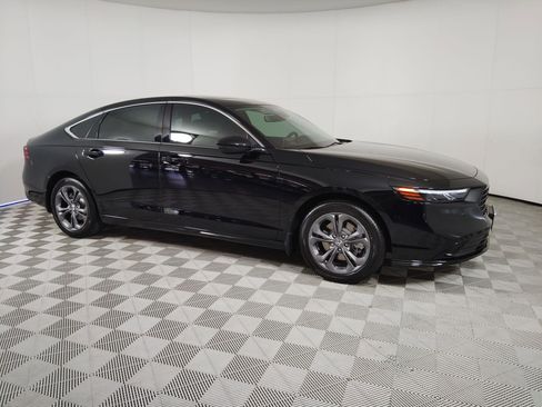 New 2025 Honda Accord EX-L image 7