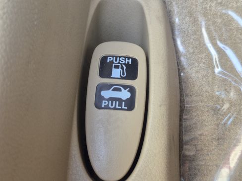 Used 2010 Honda Accord LX-P image 23