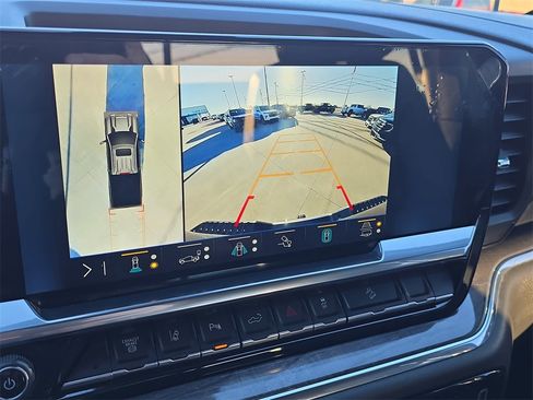 Used 2024 Chevrolet Silverado 2500 LTZ image 23