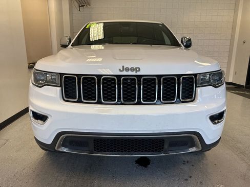 Used 2019 Jeep Grand Cherokee Limited image 38