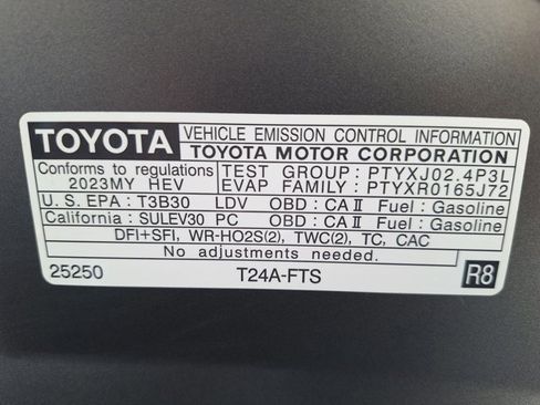 Used 2023 Toyota Crown Platinum AWD/4WD image 23