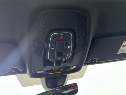 Used 2023 Audi A4 2.0T Premium Plus image 23