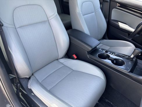 Certified 2025 Honda Civic Sport image 8
