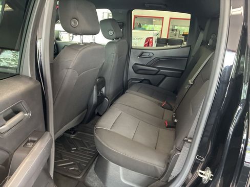 Used 2023 Chevrolet Colorado Trail Boss w/ Advanced Trailering Package AWD/4WD image 8