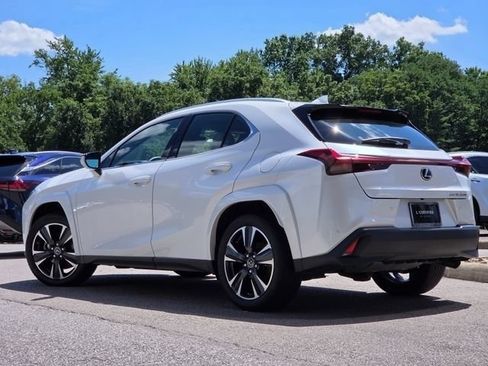 Used 2023 Lexus UX 250h AWD w/ Accessory Package (Z2) image 25