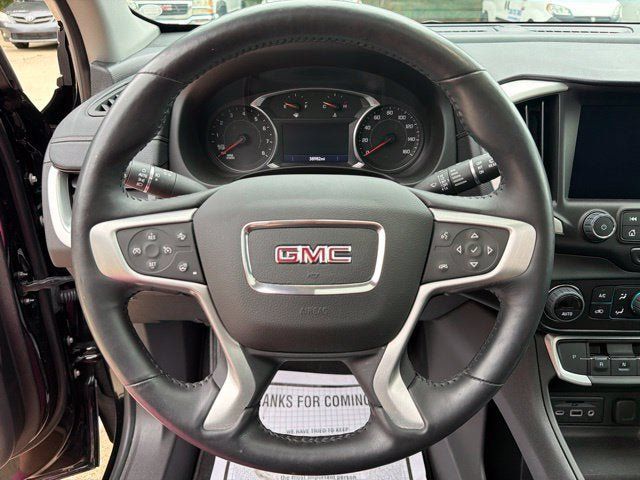 Used 2022 GMC Terrain SLT w/ Tech Package AWD/4WD image 11