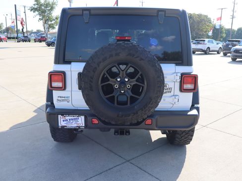 Used 2025 Jeep Wrangler Unlimited Sport S 4xe AWD/4WD image 6
