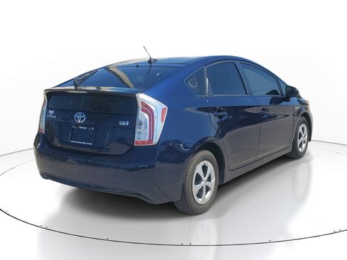 Used 2014 Toyota Prius Four FWD image 6
