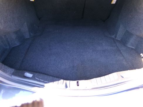 Used 2017 Ford Fusion SE w/ Fusion SE Technology Package image 18