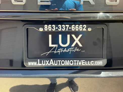 Used 2019 Land Rover Range Rover Long Wheelbase Supercharged AWD/4WD image 10