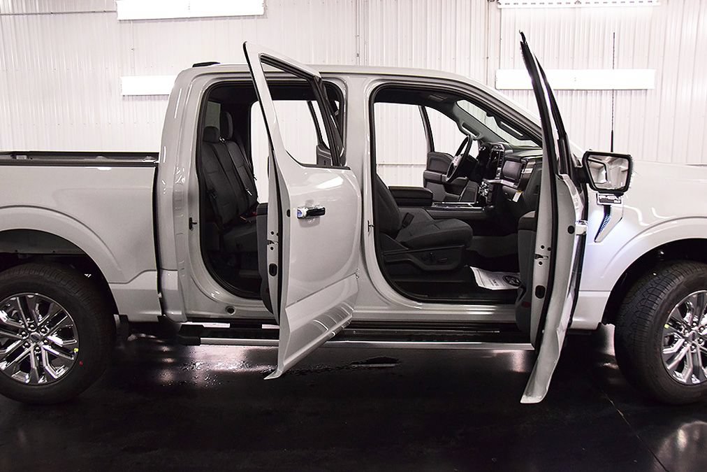 New 2026 Ford F150 XLT w/ Equipment Group 302A MID AWD/4WD image 31