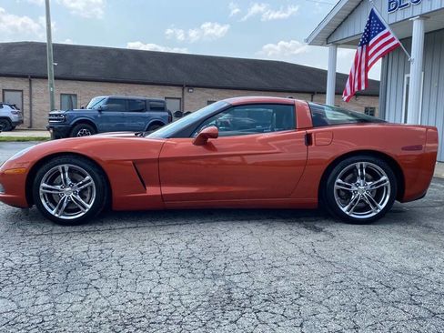 Used 2005 Chevrolet Corvette Coupe w/ Preferred Equipment Group image 4