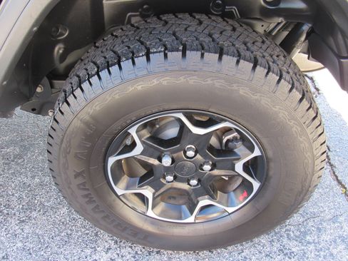 Used 2020 Jeep Wrangler Unlimited Rubicon w/ Quick Order Package 28Y Recon image 9