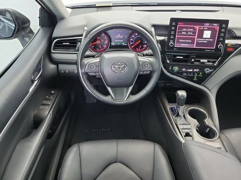 Used 2022 Toyota Camry XSE FWD image 16