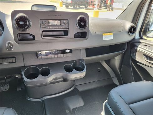 New 2025 Mercedes-Benz Sprinter 2500 image 26