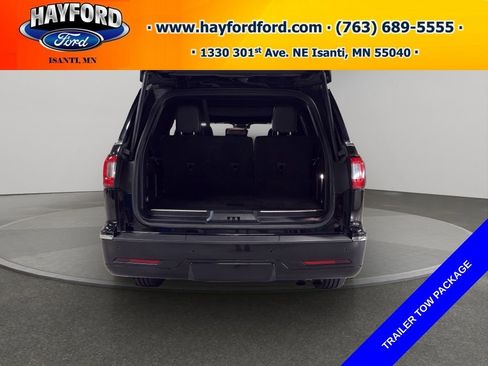 Used 2018 Lincoln Navigator Reserve w/ Technology Package AWD/4WD image 18