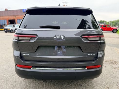 New 2026 Jeep Grand Cherokee L Laredo w/ MOPAR Finishing Package AWD/4WD image 4