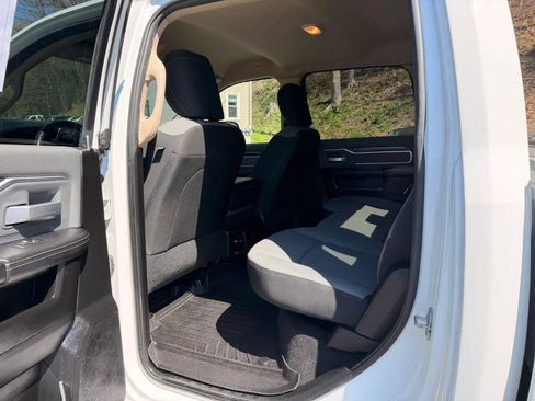 Used 2020 RAM 2500 Big Horn AWD/4WD image 17