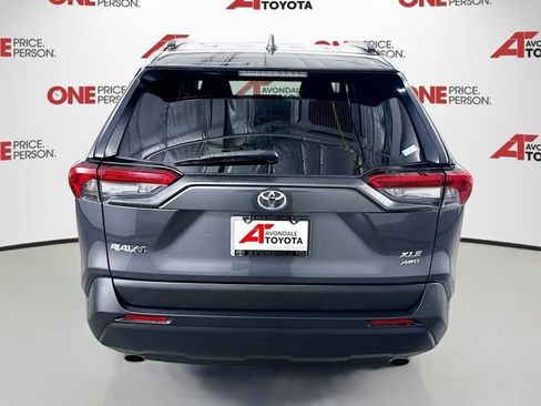 Certified 2019 Toyota RAV4 XLE AWD/4WD image 6