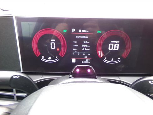 Used 2025 Hyundai Santa Fe SEL image 22