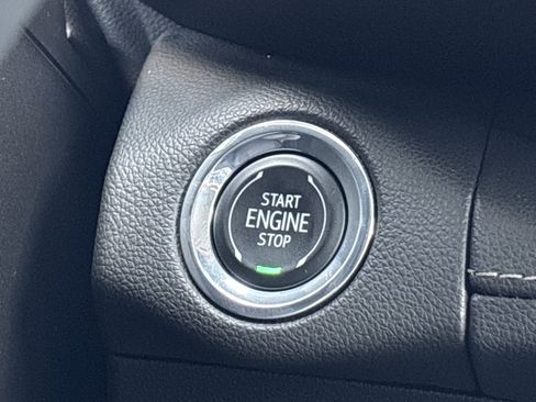 Used 2023 Buick Envision Preferred AWD/4WD image 23