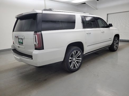 Used 2018 GMC Yukon XL Denali w/ Denali Ultimate Package RWD image 10