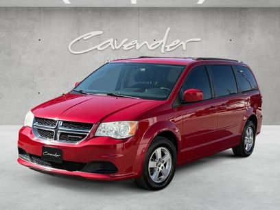 Used 2013 Dodge Grand Caravan SXT w/ Entertainment Group 1