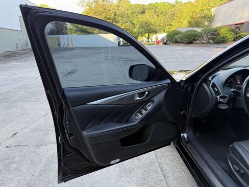 Used 2014 INFINITI Q50 RWD image 35