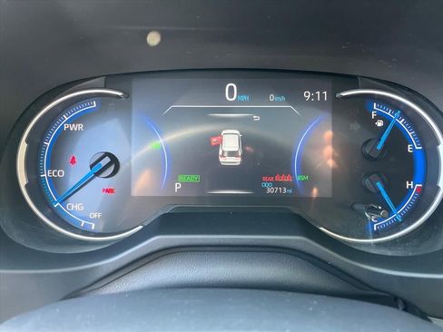 Used 2019 Toyota RAV4 XSE w/ XSE Weather Package AWD/4WD image 10